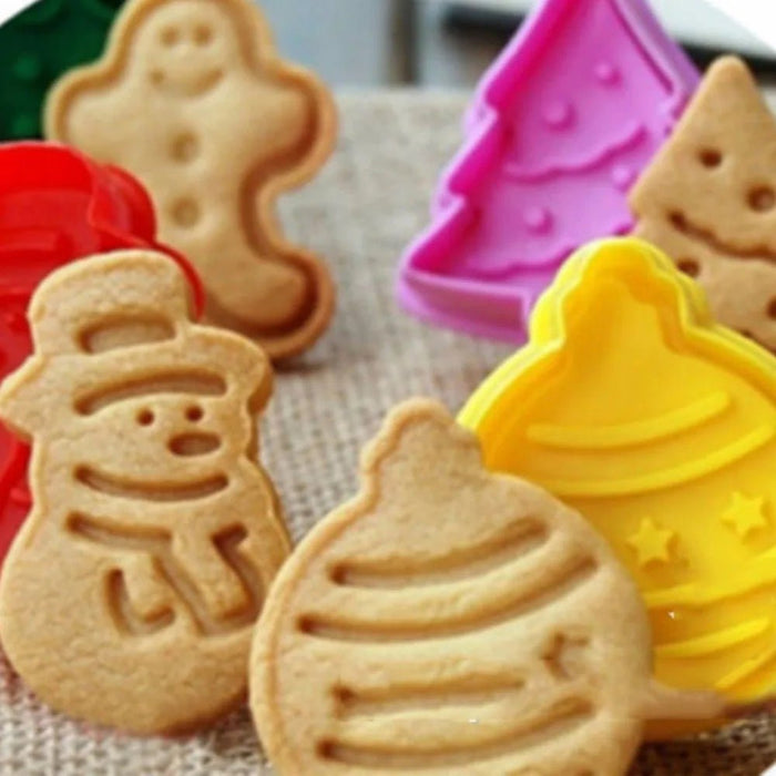 Christmas Cookie Baking Cutter - Fondant Biscuit Cutters 4pcs Set - Gear Elevation