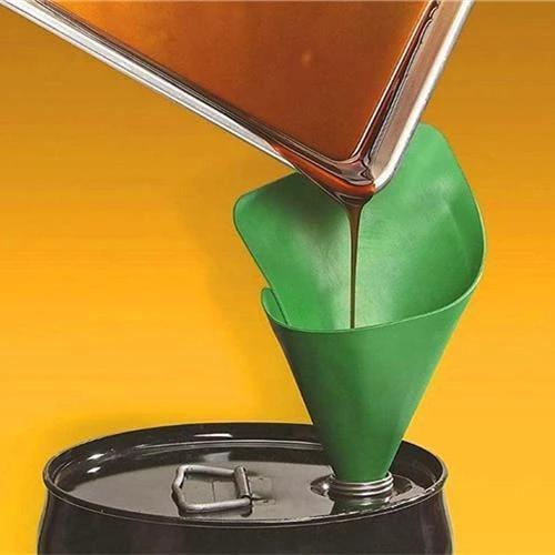 General Funnel Flexible Oil Draining Funnel Tool - Gear Elevation